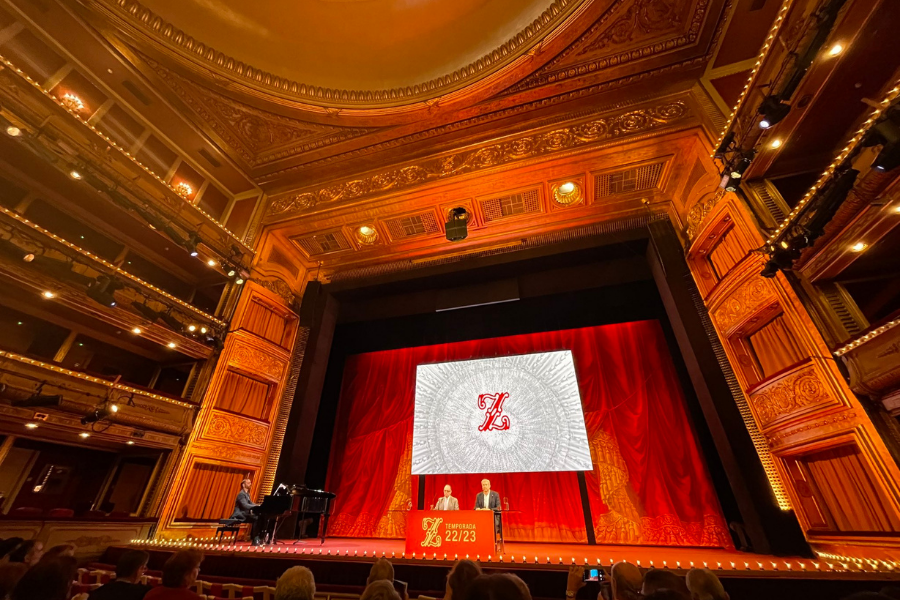 Imagen del Teatro de la Zarzuela en el lanzamiento de su temporada 22 23