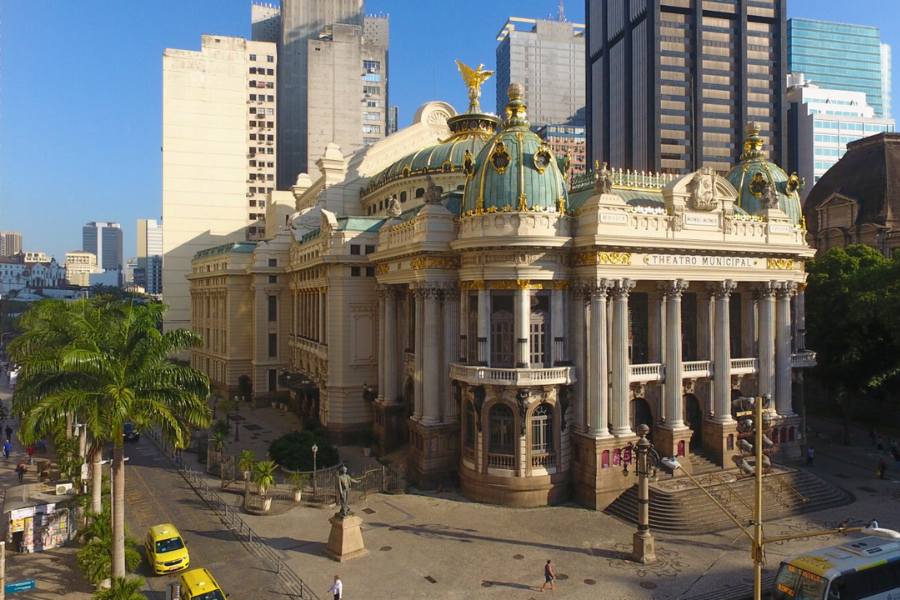 El Theatro Municipal de Río de Janeiro celebra sus 116 años con puertas abiertas el 14 de julio