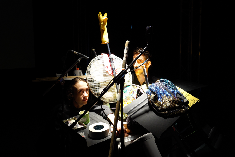 El Centro de Experimentación del Teatro Colón presenta la ópera experimental «OOO» de Valentín Pelisch y Emma Terno