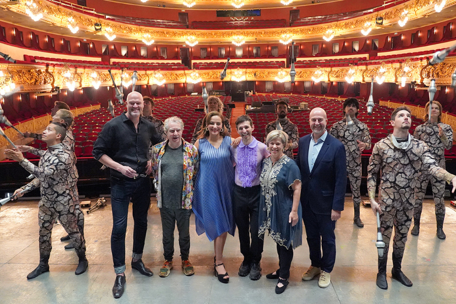 El Liceu estrena en España «Akhnaten», de Philip Glass