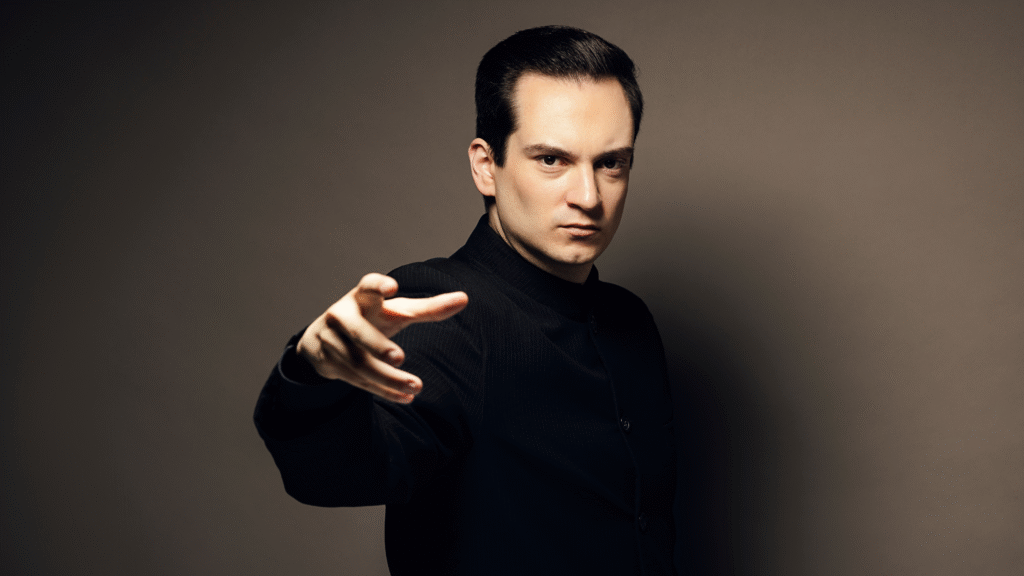  Iván López-Reynoso